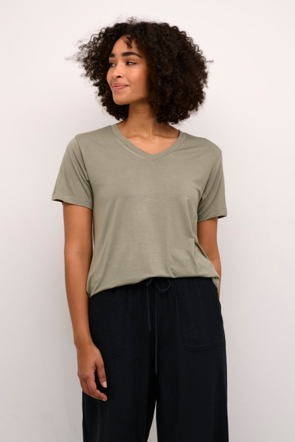 KAfrida V-neck stuttermabolur