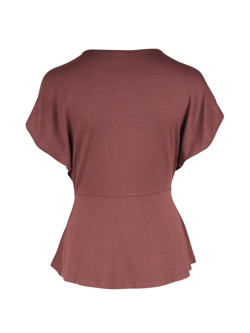 Yasmi tee