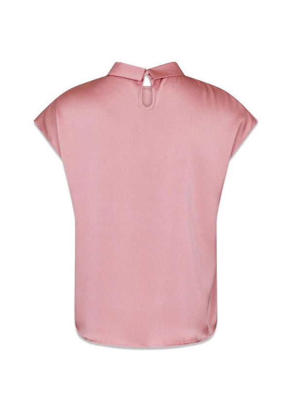Fleur Drapy Satin Blússa