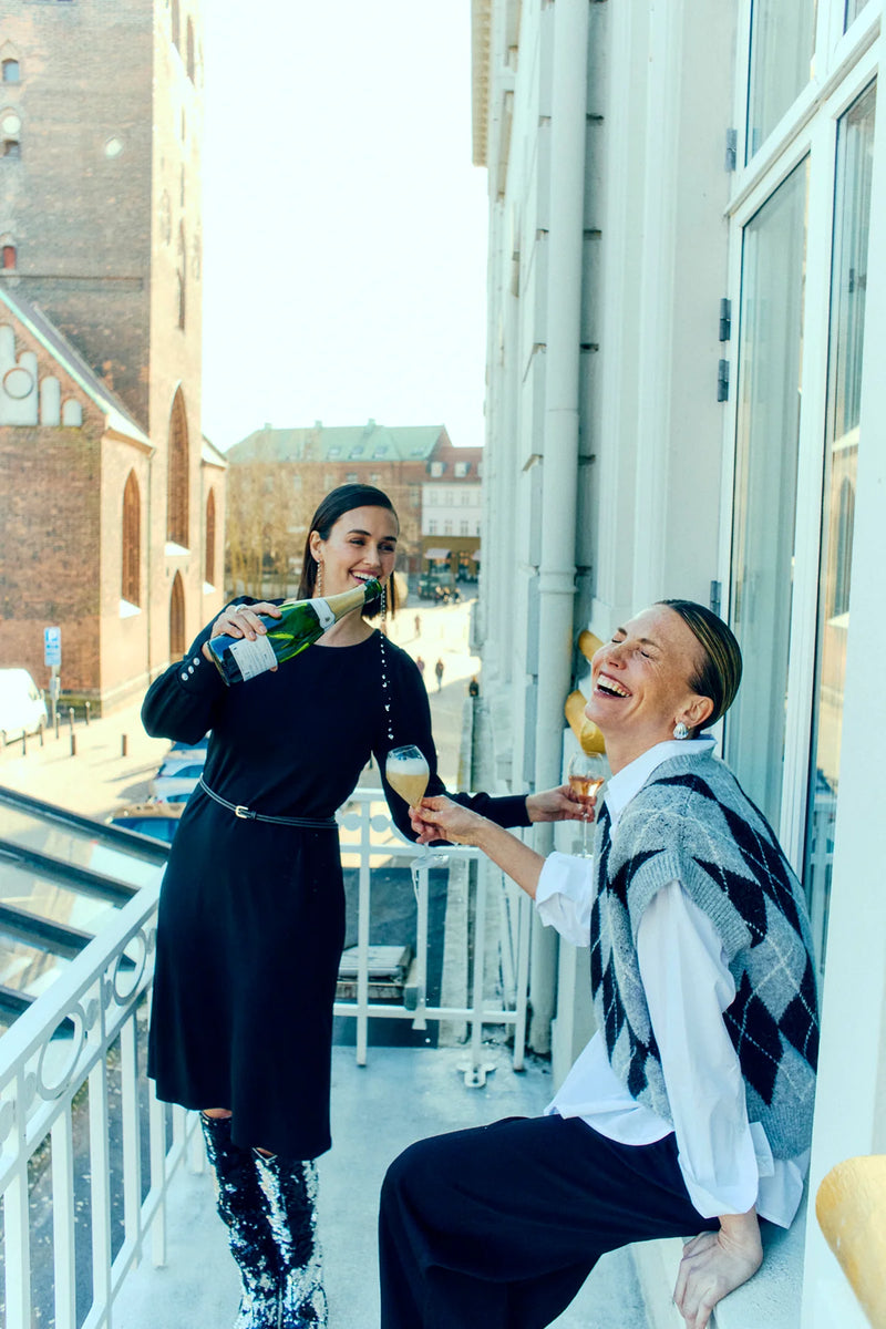 FQElva kjóll svartur